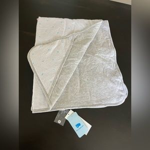 NWT les enphants Cotton Baby Blanket 38”x30”